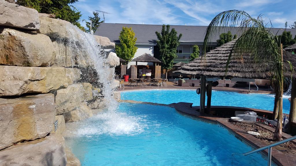 Commodore Resort Put-in-Bay Kültér fotó